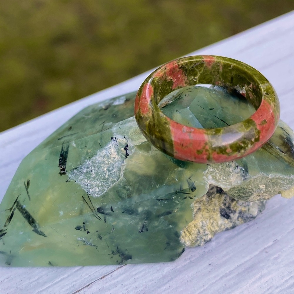 Unakite Natural gemstone, carved band ring